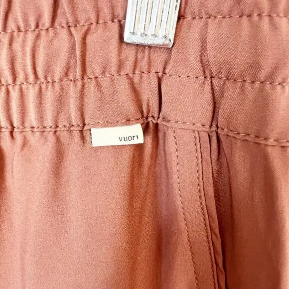 Vuori Women's Wide Leg Pants in Rust - Picture 10 of 14
